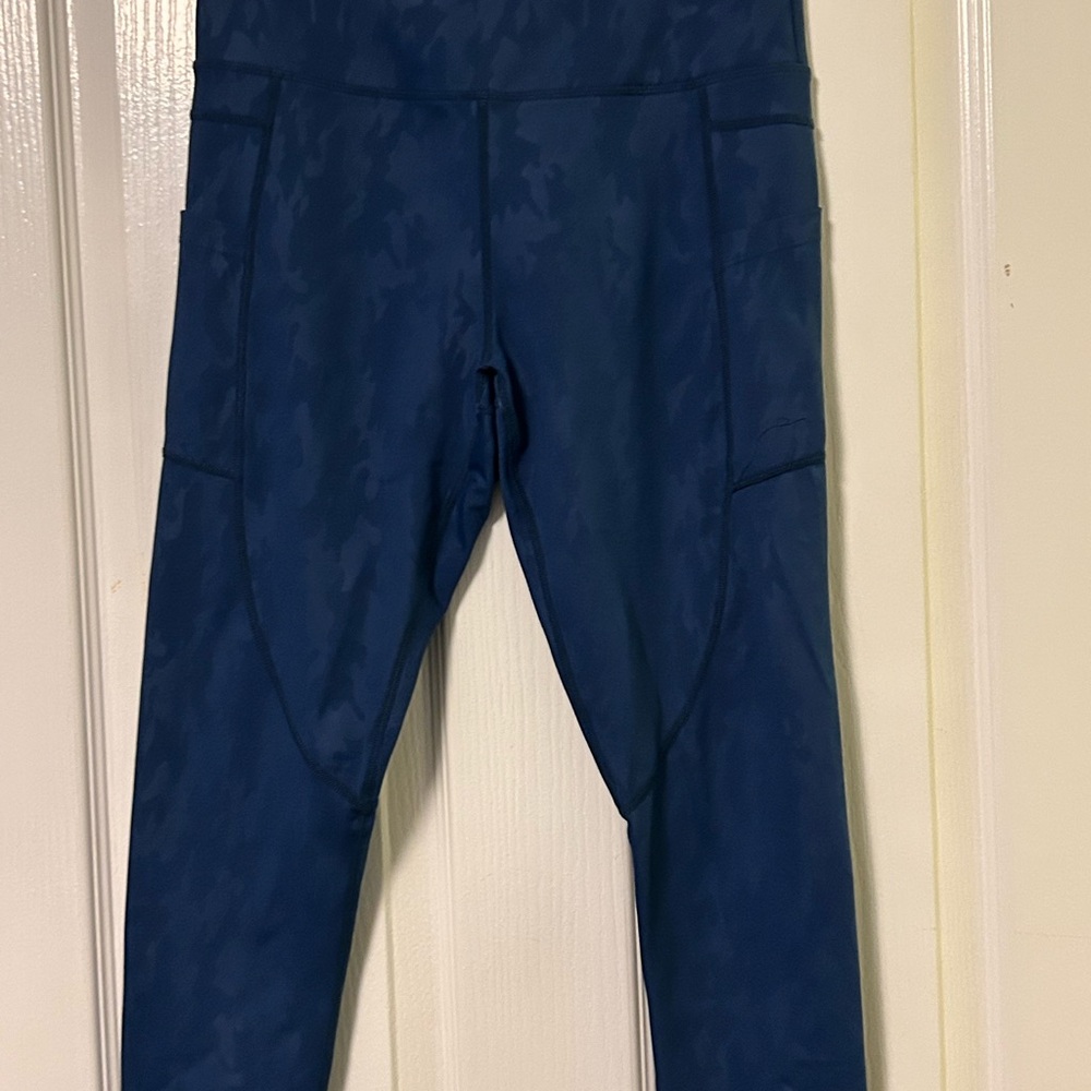 Navy Blue Camo Zyia LNT Leggings w Pockets